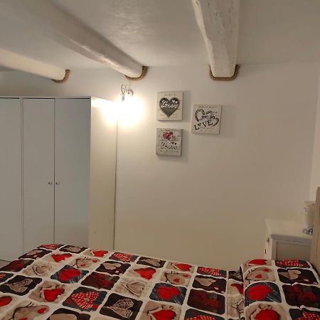 Appartement Il Geco à Naples Extérieur photo